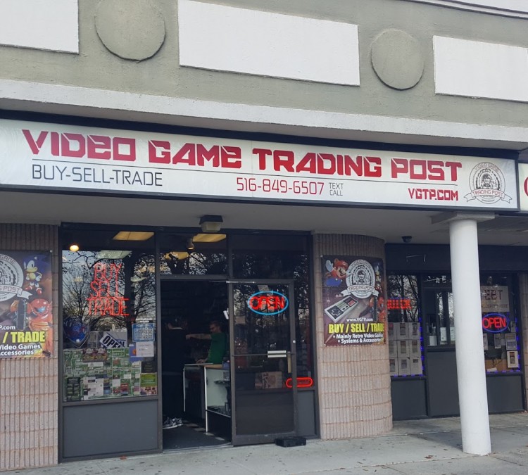 video-game-trading-post-photo